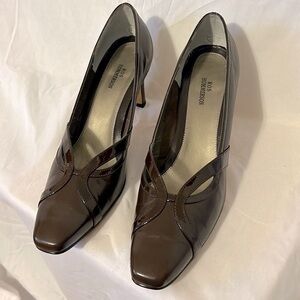 Ros Hommerson Brown Heels